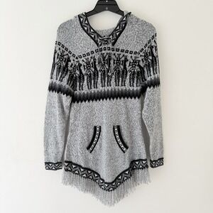 Artesania Baja Hoodie Sweater Womens L Gray Alpaca Boho Aztec Fringe Peru